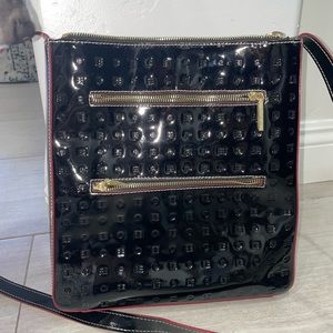 Arcadia black crossbody